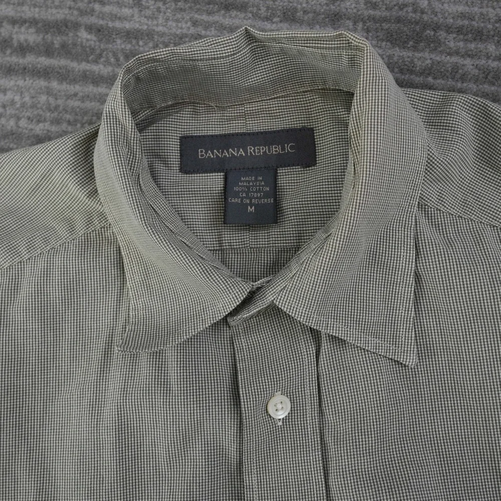 Banana Republic no rips
